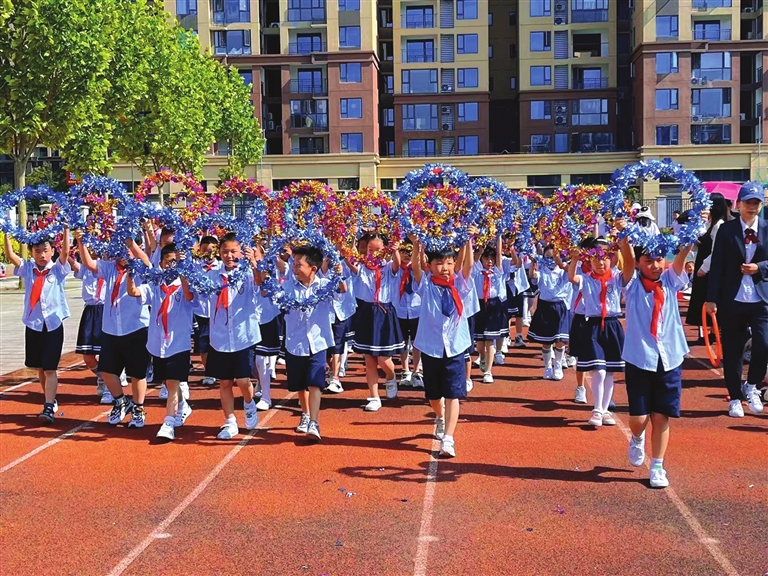 仙桃小学满庭春校区举办运动会