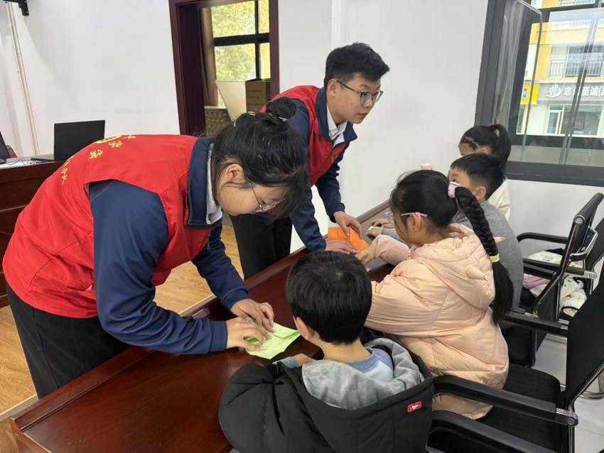 “青马”返家乡·青春返乡践初心 志愿服务显担当